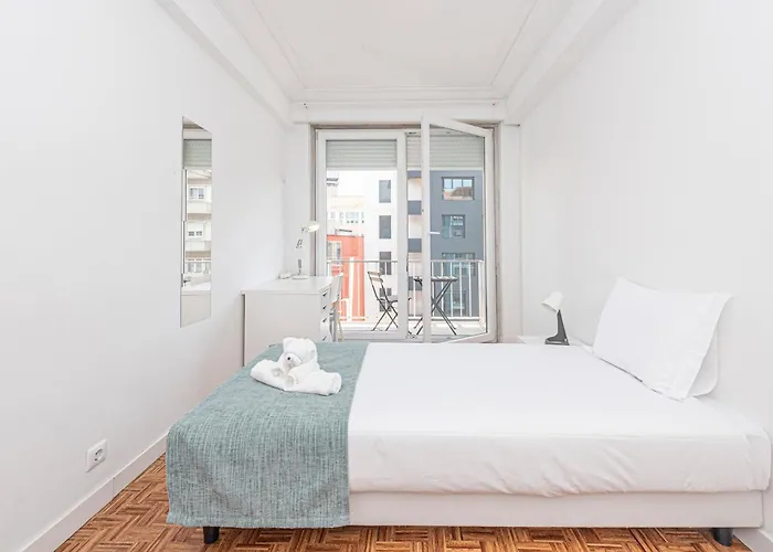 Lägenhet Houze Spacious Near Marques De Pombal *